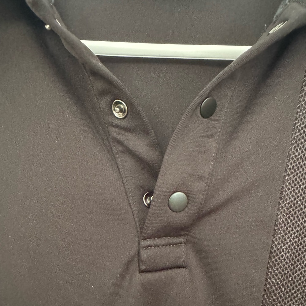Calvin Klein Men's Polo Shirt in Black with Red Accents - Picture 4 of 6